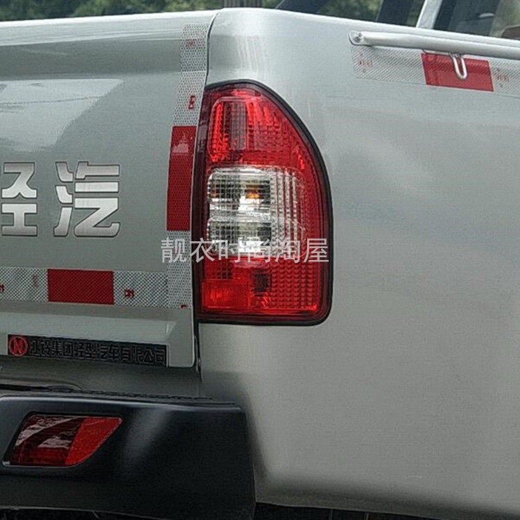 适用于江铃骐铃t5 t3 瑞铃 长铃海格御骏皮卡车后尾灯总成
