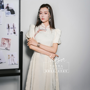 现货短袖蓬蓬连衣裙泡泡袖修身收腰盘扣民族蒙古族连衣裙粉白蓝色