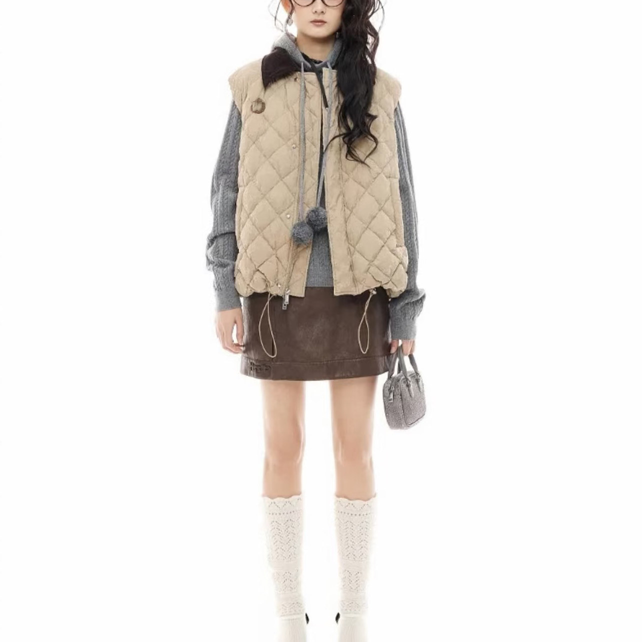 SDEFECR2025年冬季新款复古菱格拼色羽绒马甲女90白鸭绒短款外套,女装/女士精品,羽绒服,淘宝优惠券,粉丝福利购,淘宝优惠卷