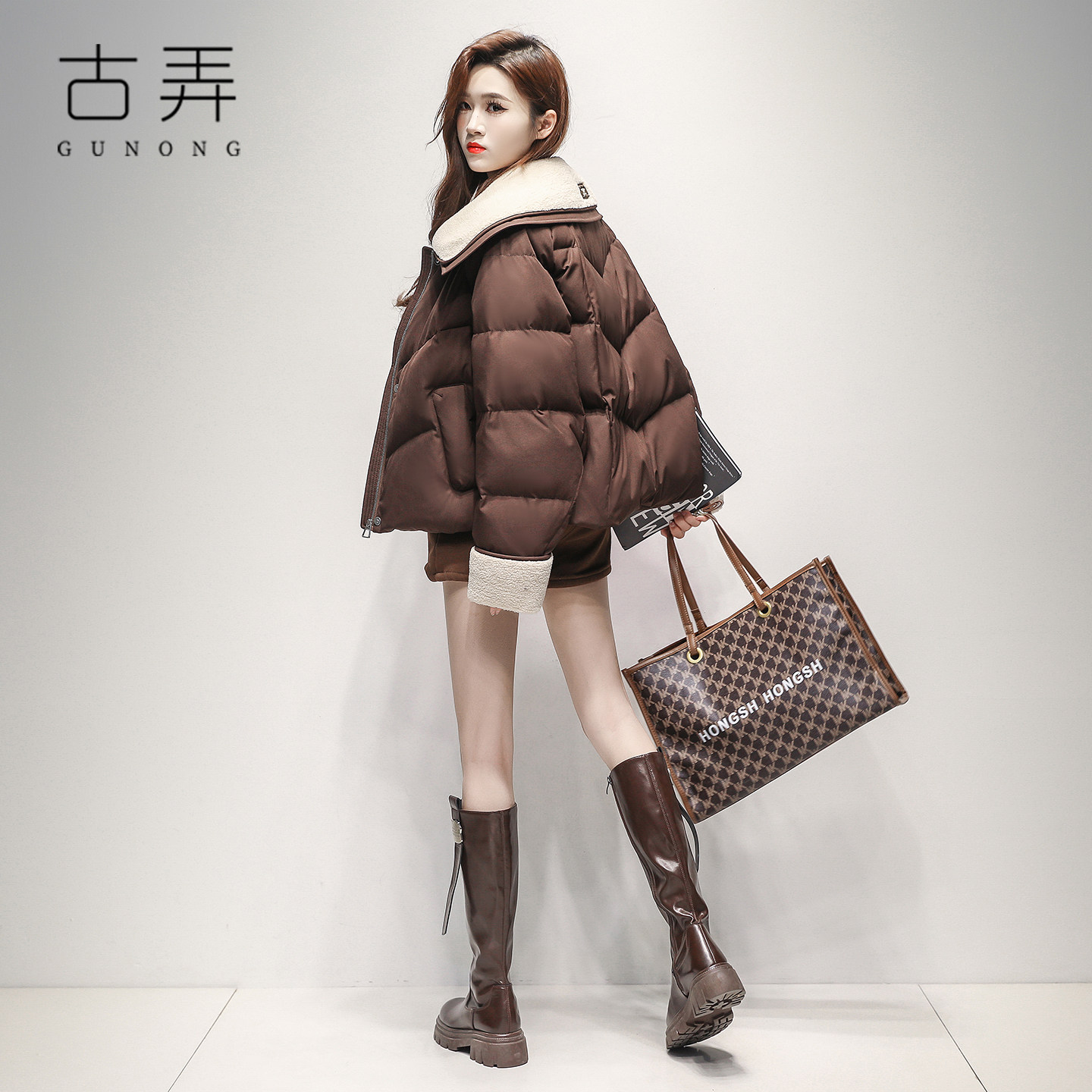 休闲潮流短款无帽羽绒服女2025冬季小个子摇粒绒领防寒保暖厚外套