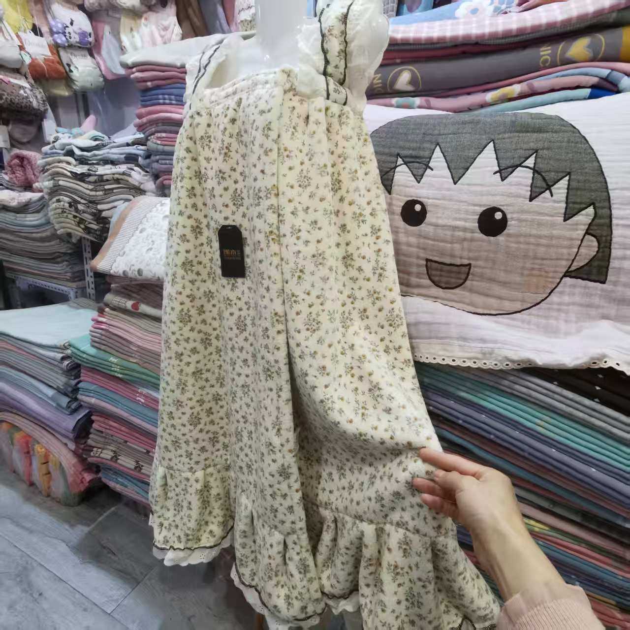瑾木新款浴巾女珊瑚绒吸水速干加厚加大不掉毛家用成人浴裙浴袍