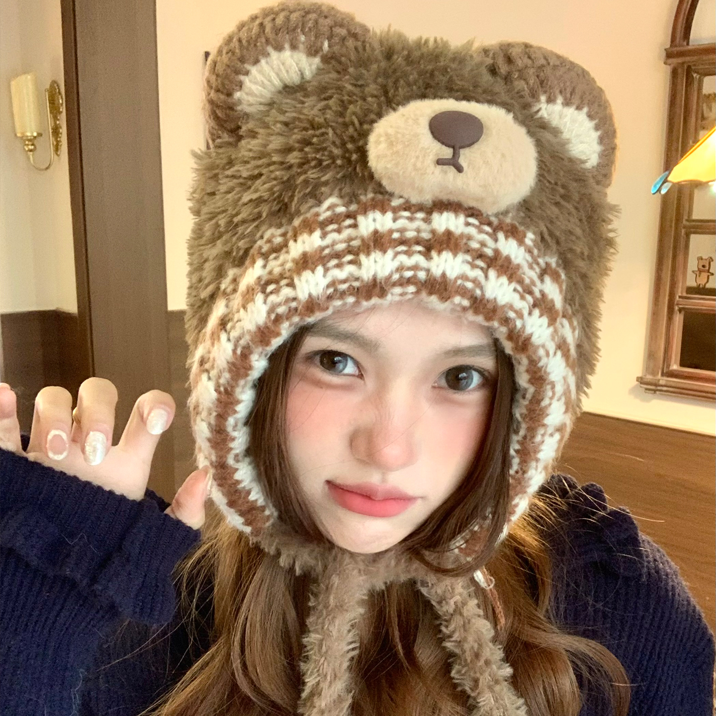 可爱卡通咖色小熊耳朵毛绒帽女冬