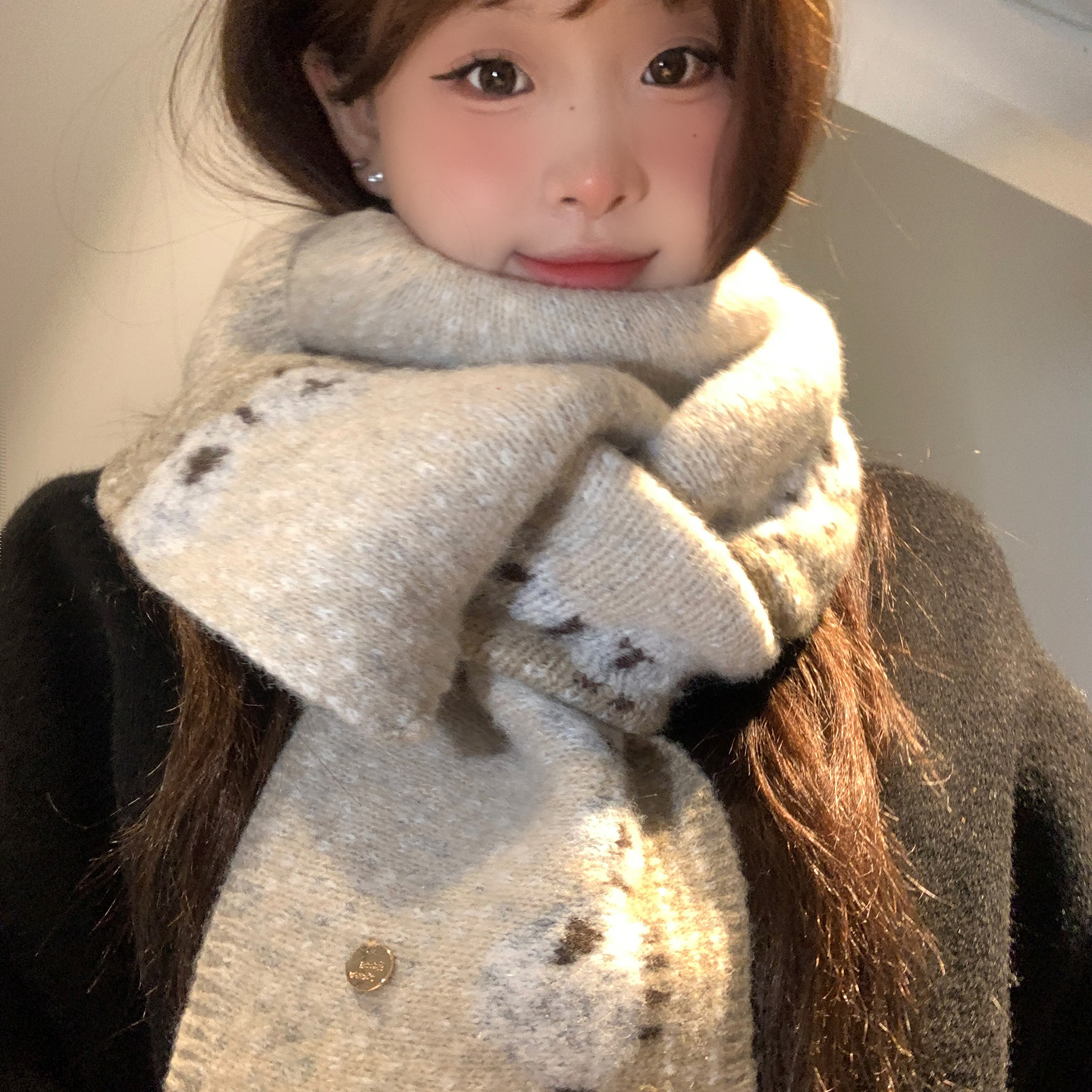 羊咩咩~可爱小羊提花针织围巾女