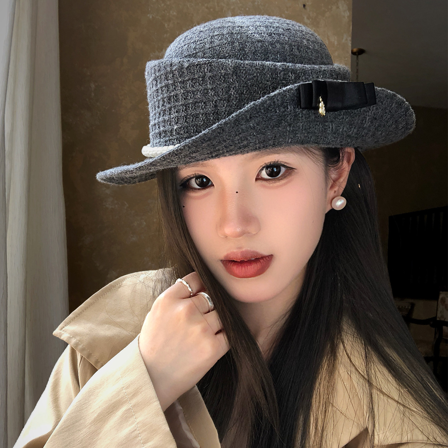 法式珍珠蝴蝶结小香风礼帽女秋冬季赫本风优雅显脸小卷边渔夫帽子