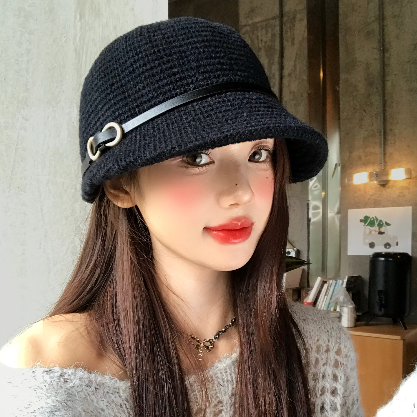 黑色皮带扣针织渔夫帽女款高级感图片