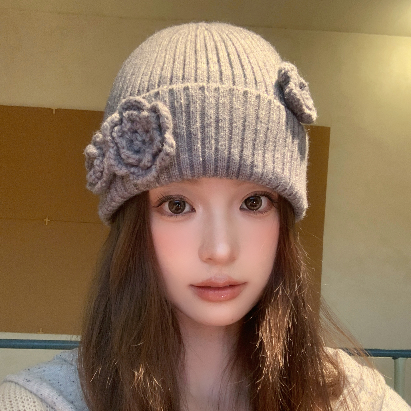 韩系灰色立体花朵针织毛线帽女