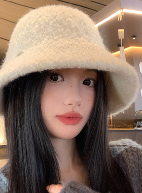 高级感白色针织毛绒渔夫帽女秋冬