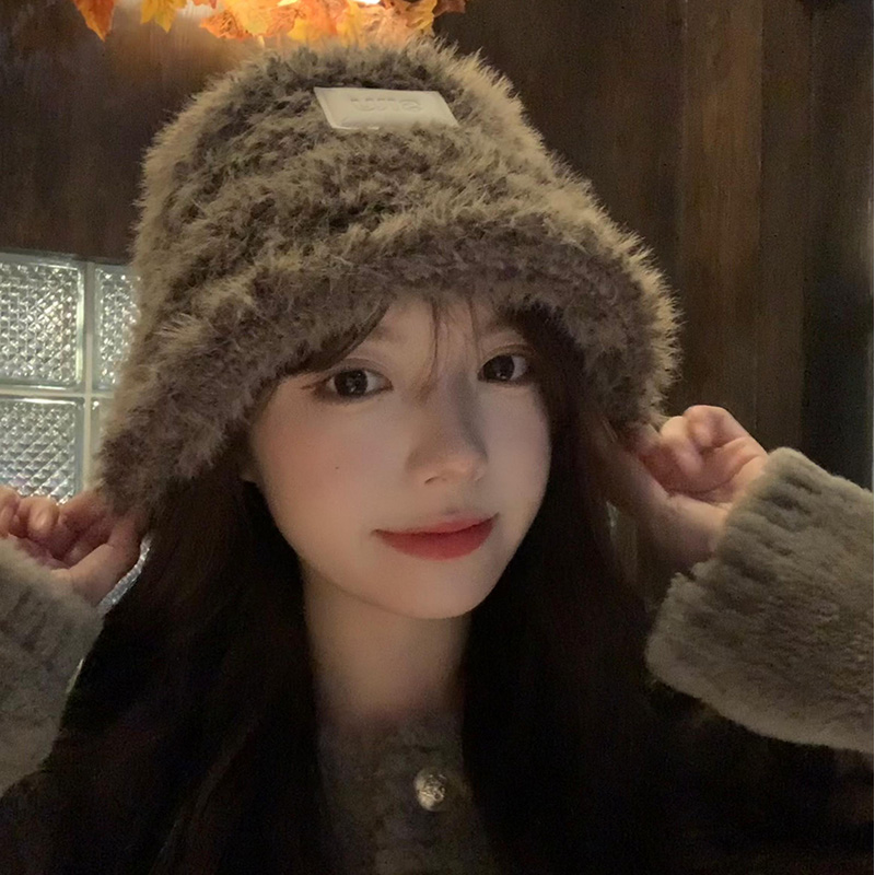 日系百搭显脸小毛绒渔夫帽