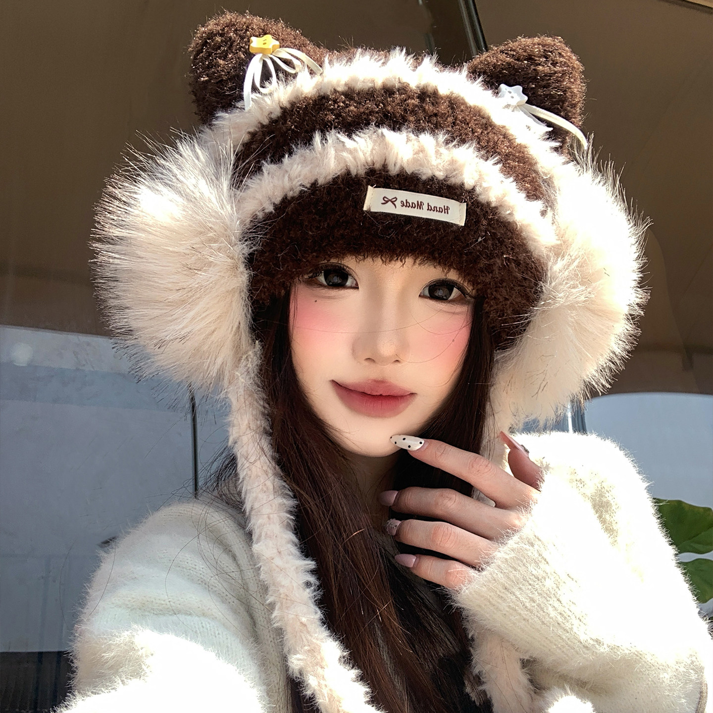 可爱猫耳蝴蝶结撞色毛绒耳罩针织帽女冬季保暖护耳大头围毛线帽子