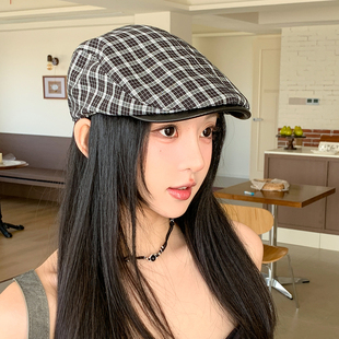 英伦风复古格纹皮檐前进帽女士高级感时尚文艺画家帽反戴贝雷帽子