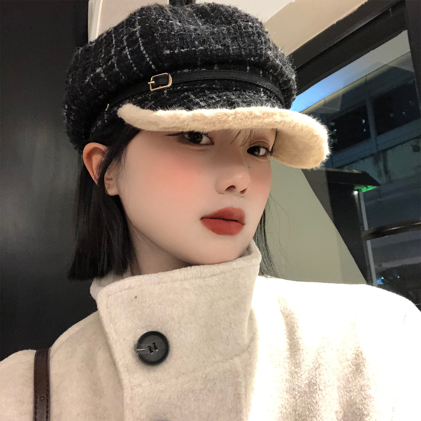 小香风格子毛绒贝雷帽女秋冬保暖