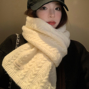 情侣保暖百搭围脖 韩系氛围感白色麻花针织毛线围巾女2026年秋冬季