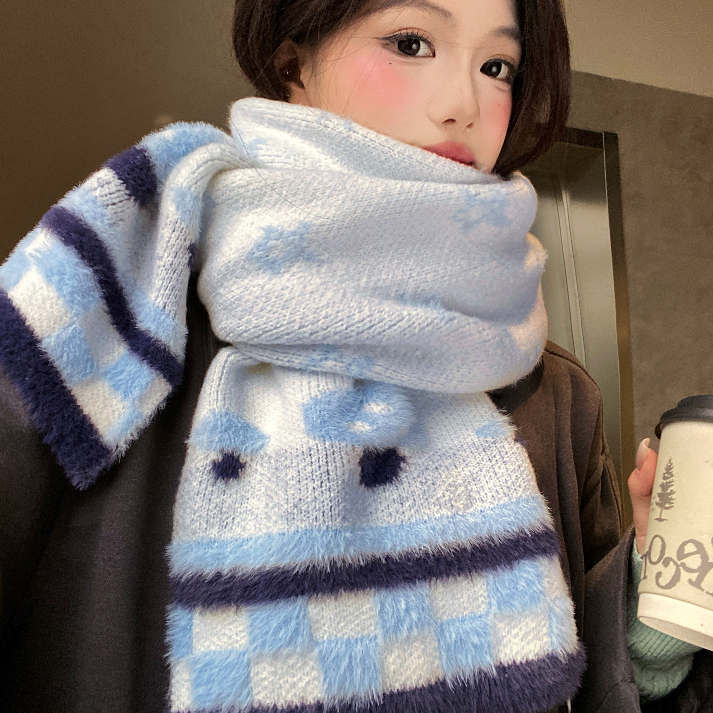 蓝色可爱毛绒小蘑菇星星格子针织围巾女冬季软糯保暖护颈毛线围脖
