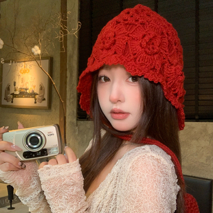 波西米亚风红色镂空针织帽女大头围显脸小川西出游拍照套头帽子潮