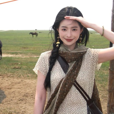 复古文艺棉麻碎花褶皱围巾女薄款