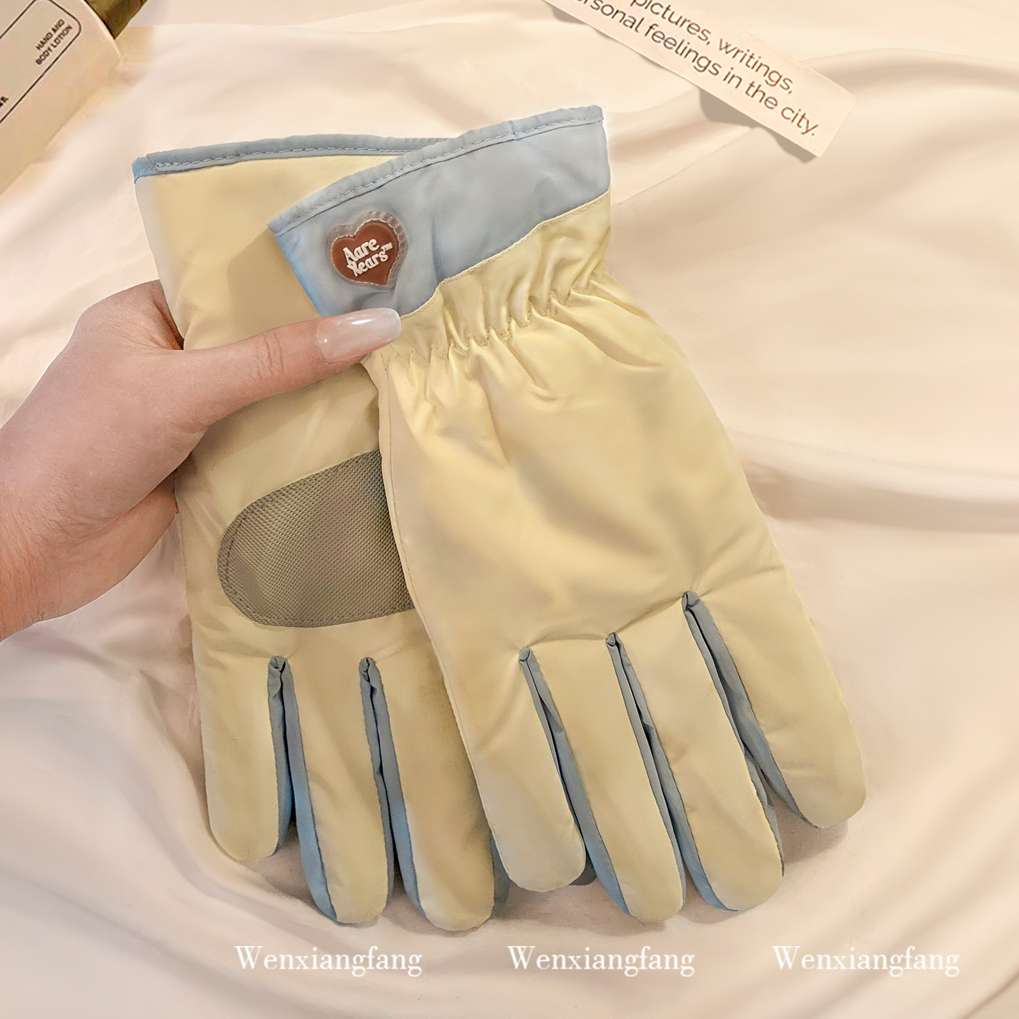 可爱保暖骑行手套女冬季加绒加厚防寒户外滑雪防风防滑触屏电动车