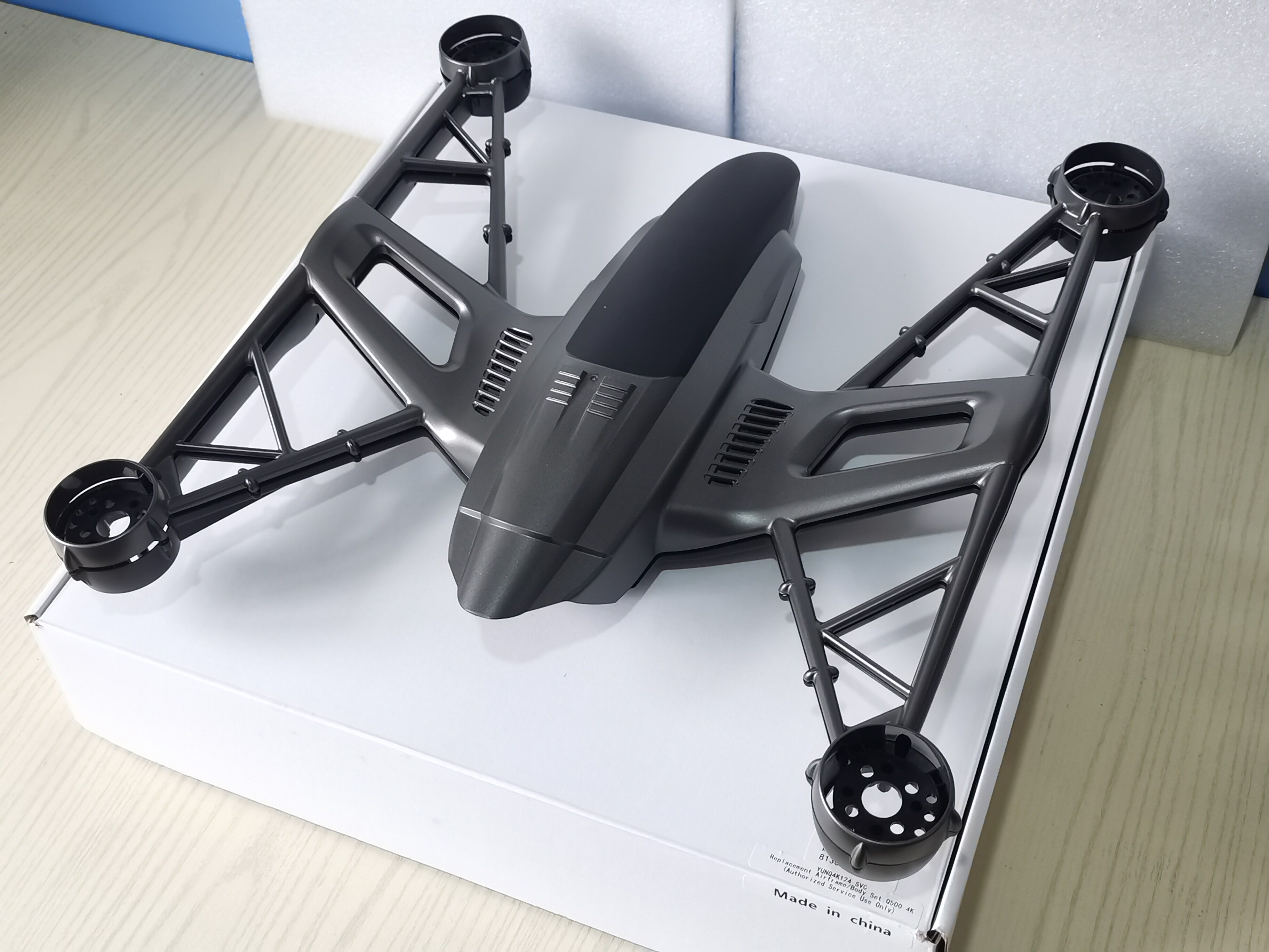 YUNEEC TYPHOON Q500 4K 항공 카메라 케이스 후면 수납공간 커버 잠금 장치 랜딩 기어 및 기타 본체 액세서리