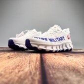 出口瑞士外贸高端跑鞋 男厚底减震缓冲运动专业慢跑鞋 白色休闲百搭