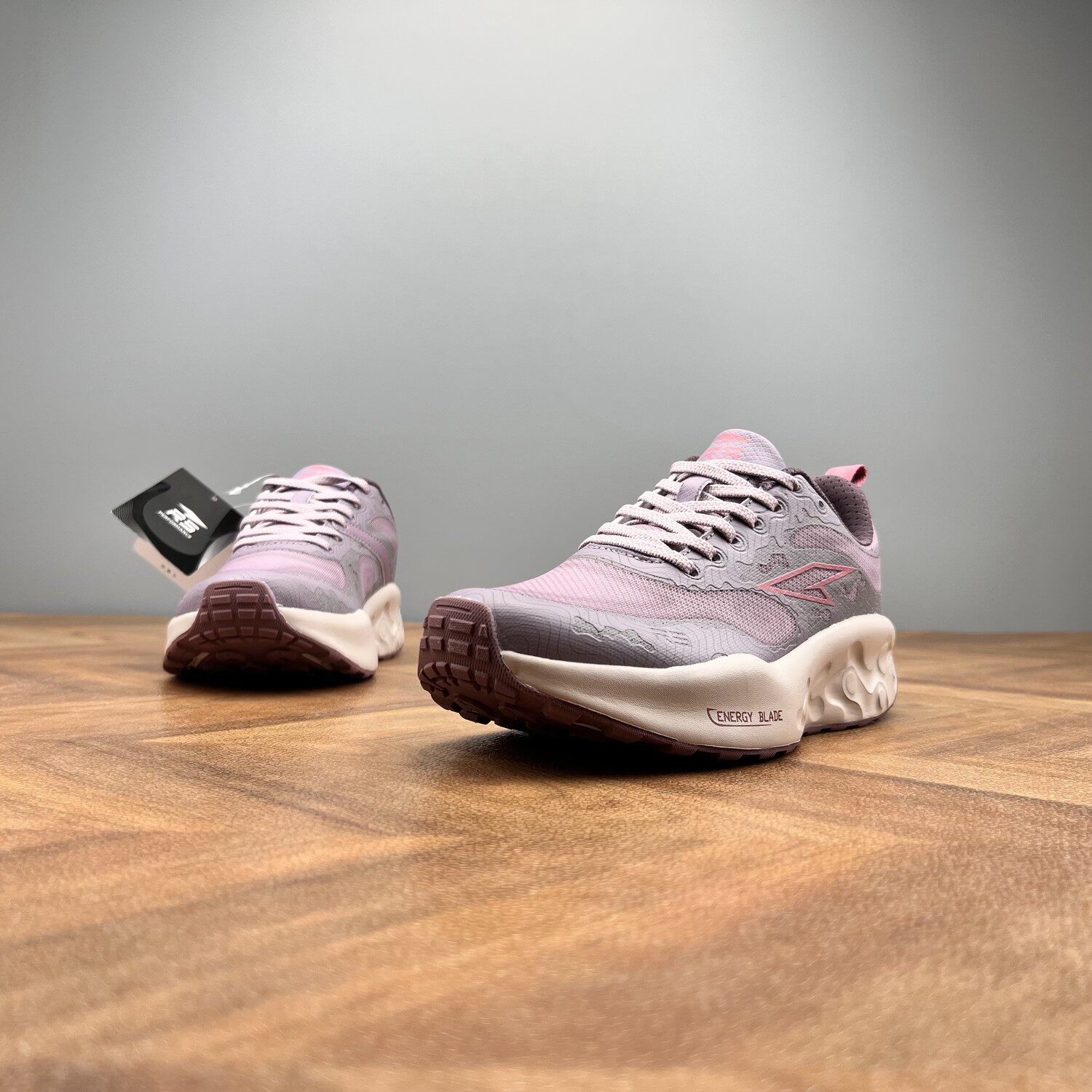 外贸 智利单 新款户外全地形跑鞋缓震科技网布运动鞋越野跑步鞋女