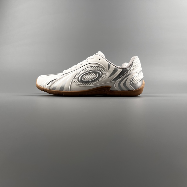 2025新款户外休闲鞋透气百搭