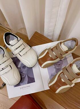 VK定制 韩版真皮时尚休闲运动鞋女8366-82