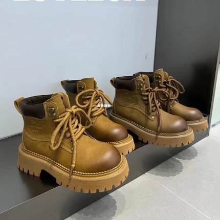 VK定制 欧洲站大牌款高档真皮粗跟帅气马丁靴女60-7