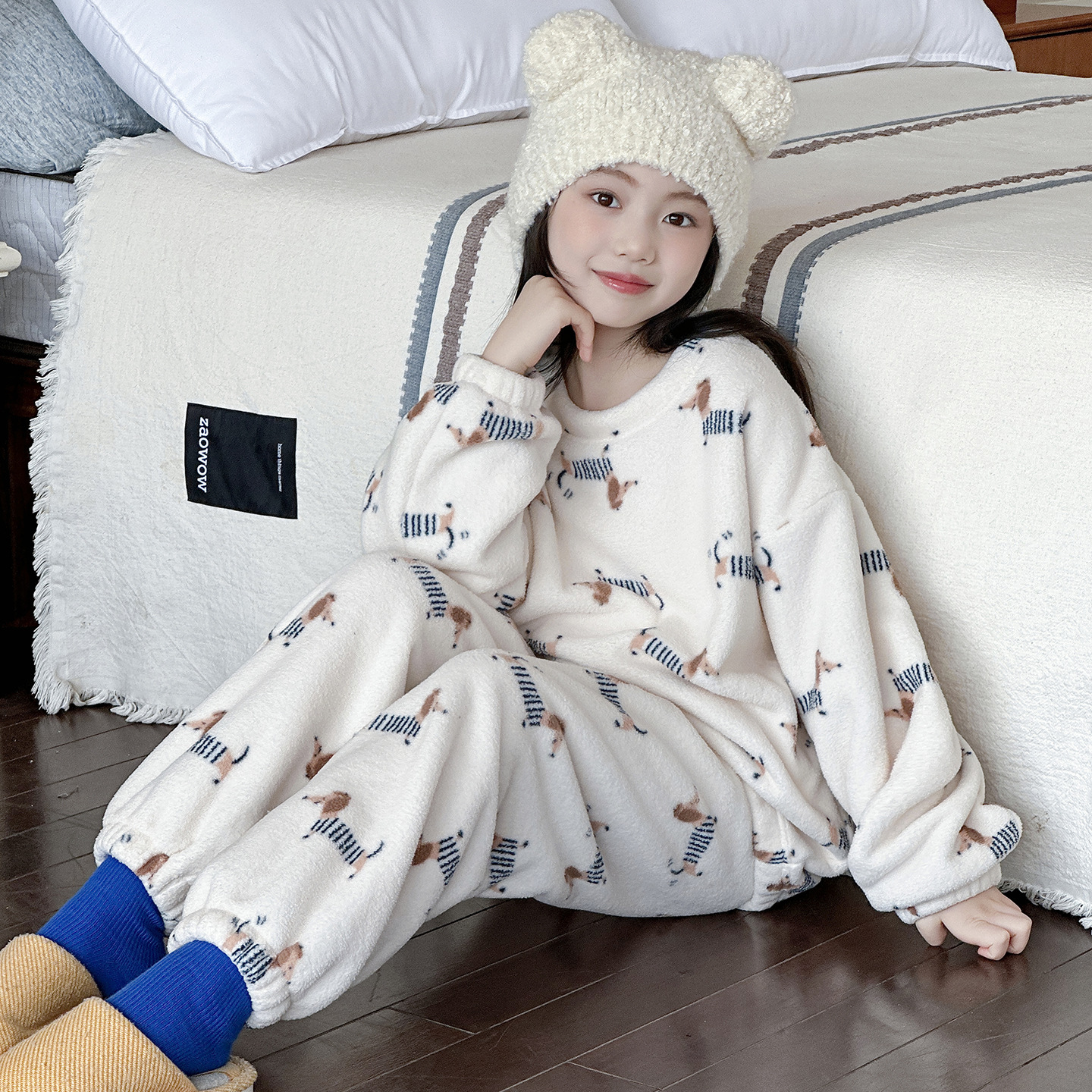 女童睡衣2025新款大童初中生女孩秋冬加厚珊瑚绒半边绒家居服套装