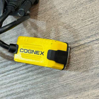 台州设备康耐视紧凑型条码读码器825-10446-1R A，