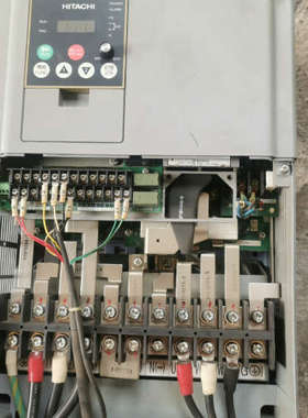 台州设备日立变频器L300P-185LFRFMA，220V18.5K