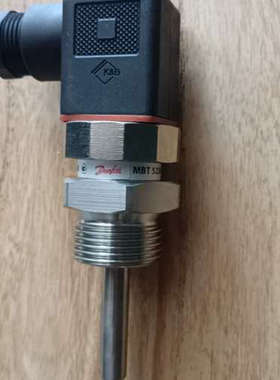 台州设备丹佛斯MBT5250 084Z8037 温度传感器