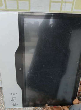 台州设备电子班牌，型号DS-D6122TL-B/C，使