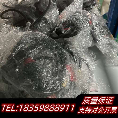 VAT WRL330KR-VAT3 伺服驱动器 议价