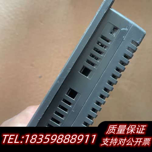 工控触摸屏，型号:648-0CC11-3AX0。使议价