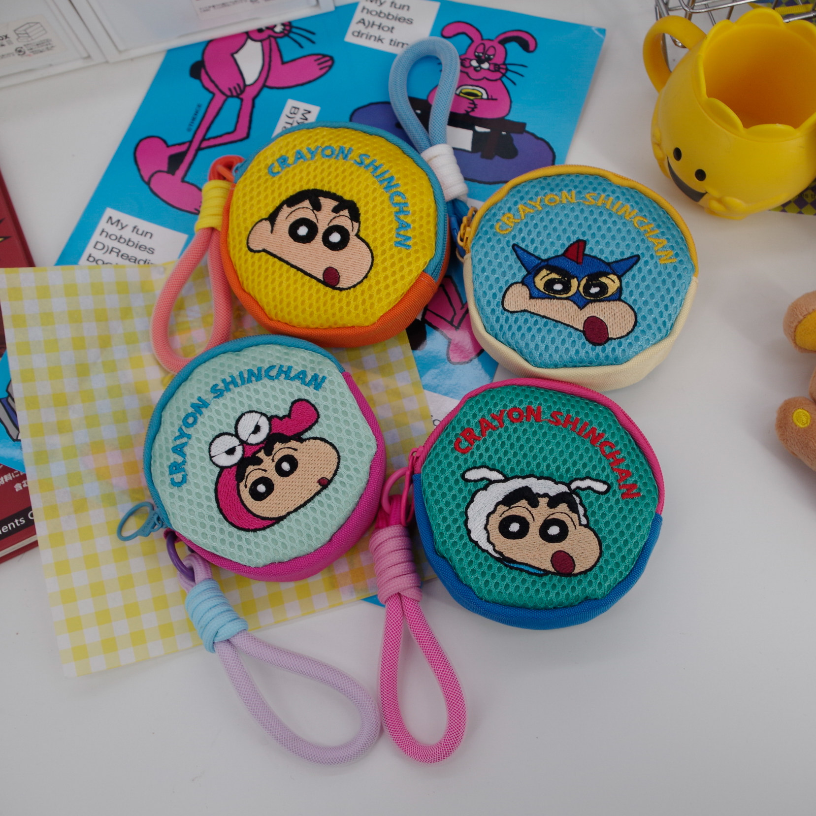 蜡笔小新圆形零钱包手腕包小包包周边背包挂饰卡通可爱网格收纳包,模玩/动漫/周边/娃圈三坑/桌游,动漫背包/钱包/箱包,淘宝优惠券,粉丝福利购,淘宝优惠卷