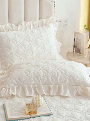 纯色a级大豆绗缝枕套，公主蕾丝枕套一对，单个48X74Cm枕套