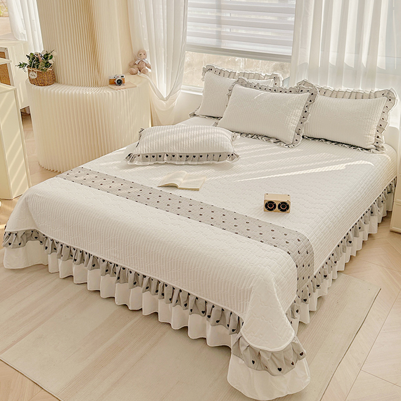 全棉夹棉床盖加厚带花边公主风