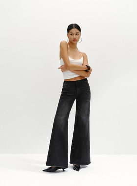 CASUAL STROLL 基础百搭水洗复古高弹舒适直筒微喇牛仔裤 S006