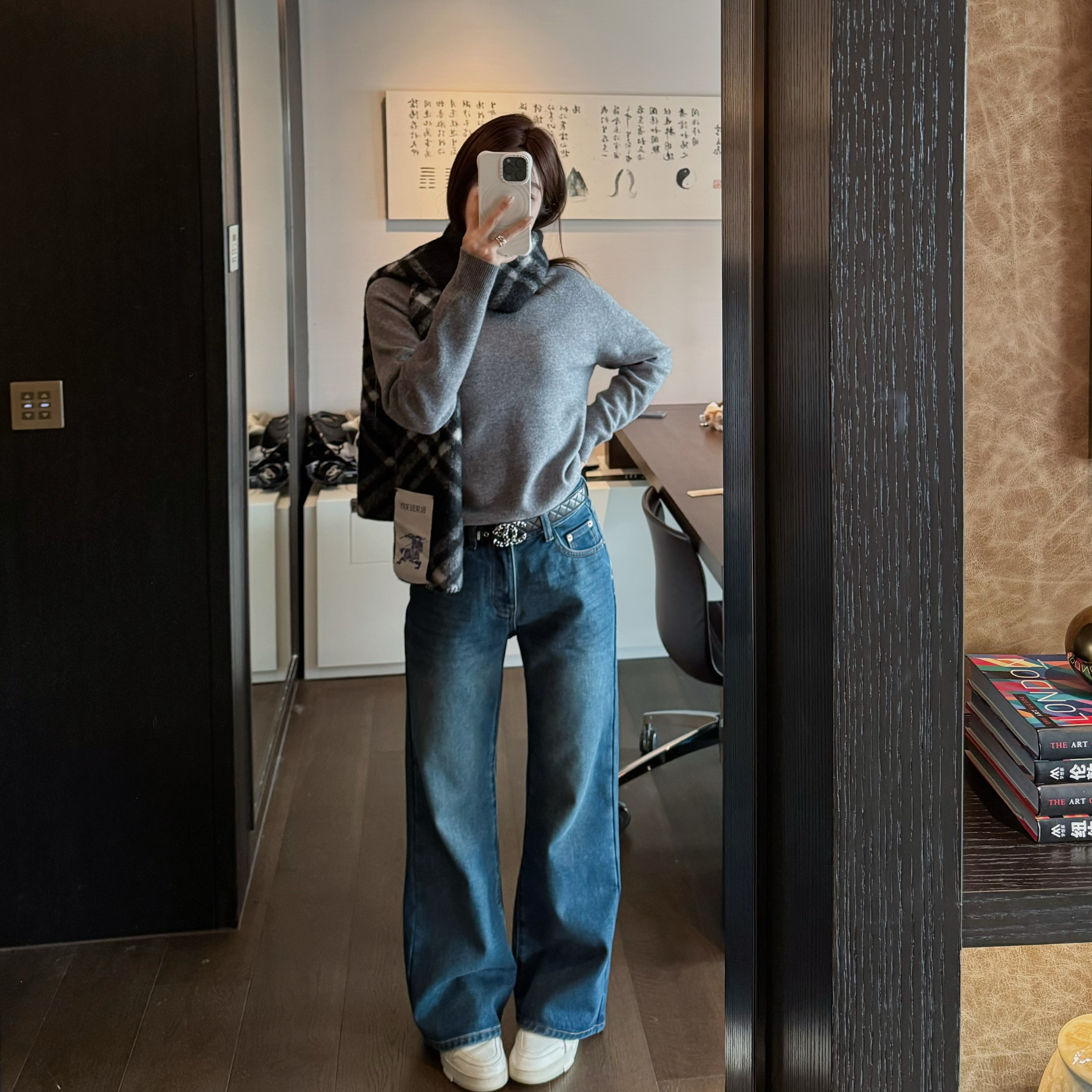 MLPSTUDIO【12/9 20:00】复古蓝轻暖一体绒不贴腿微喇显瘦牛仔裤