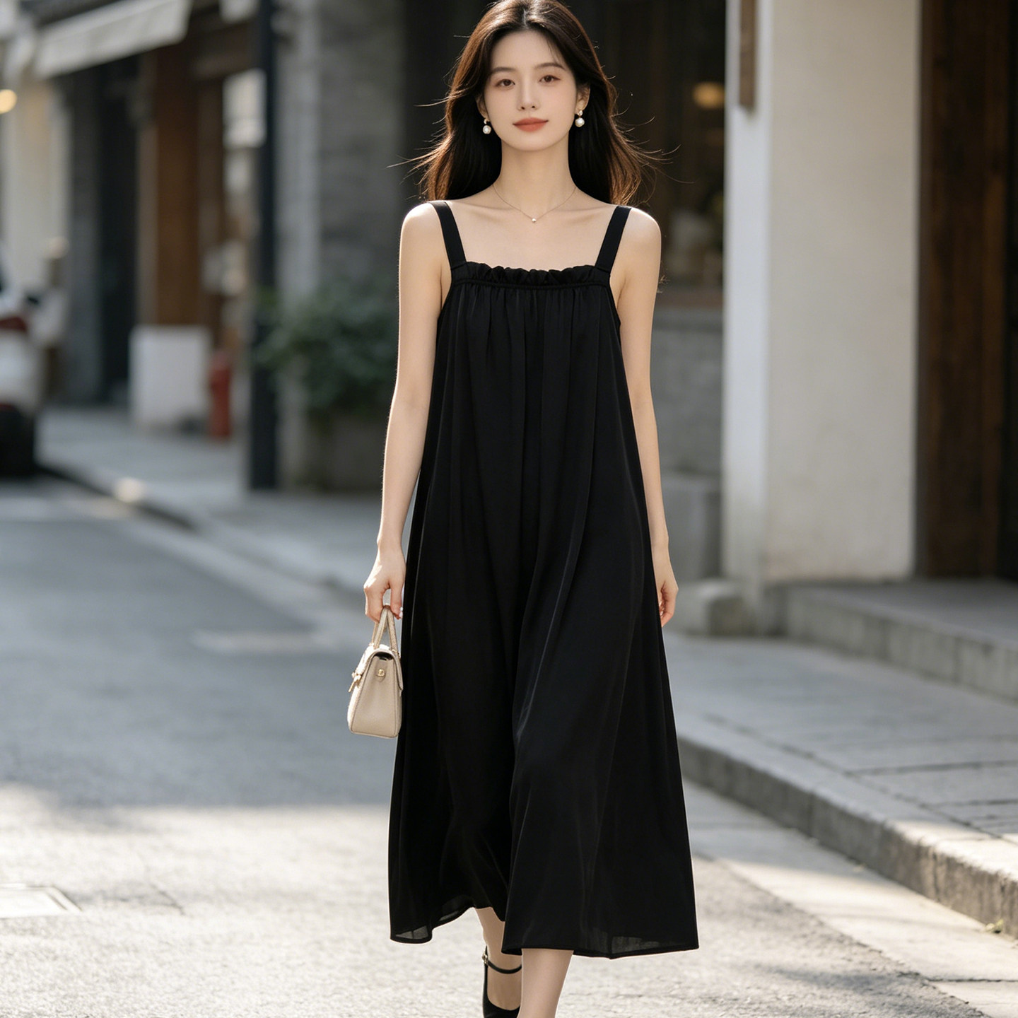 醋酸缎面大码宽松吊带裙2026女夏季新款显瘦百搭设计感气质连衣裙图片