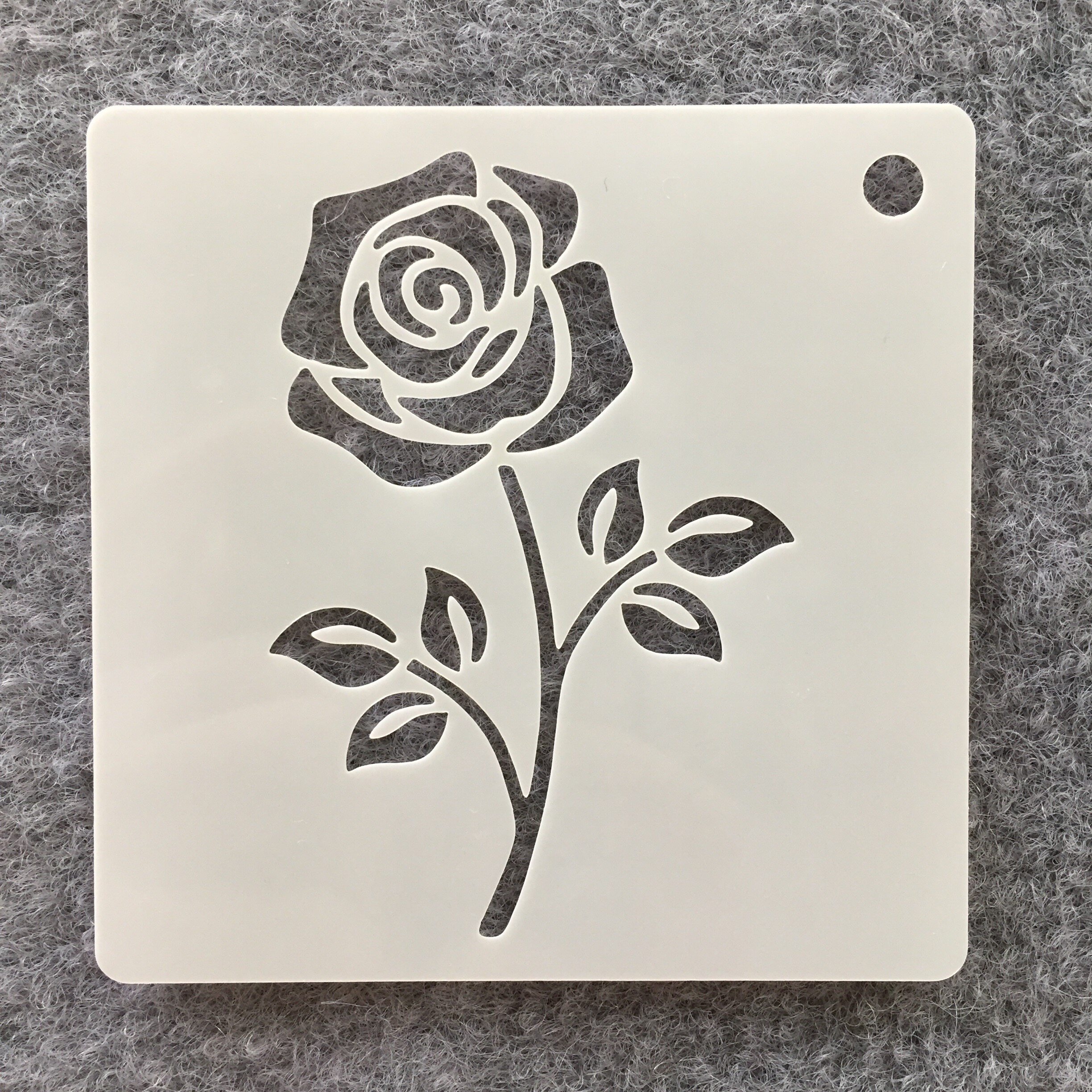 새로운 꽃 그림 템플릿 케이크 비스킷 스프레이 그림 용품 커피 라떼 아트 보조 중공 드로잉 보드