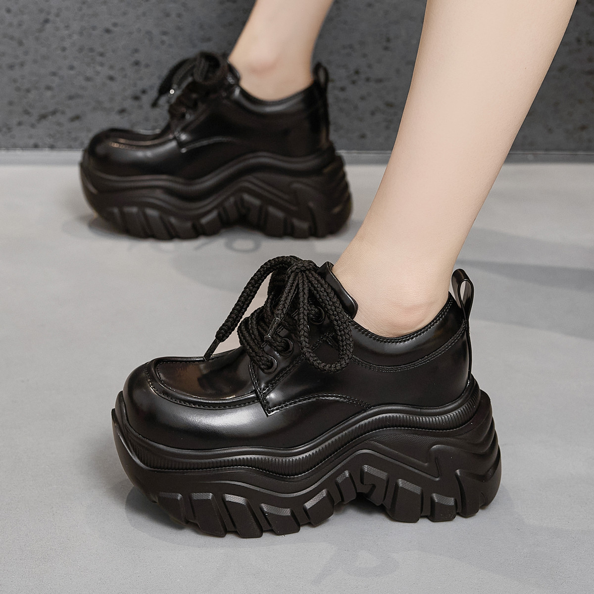 ZFCQ厚底内增高松糕小皮鞋女款2026春秋新款复古真皮高跟8cm休闲