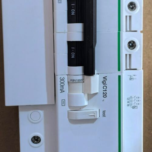 议价漏电保护器C120HC120H 2P C125AC120H 4P C125A