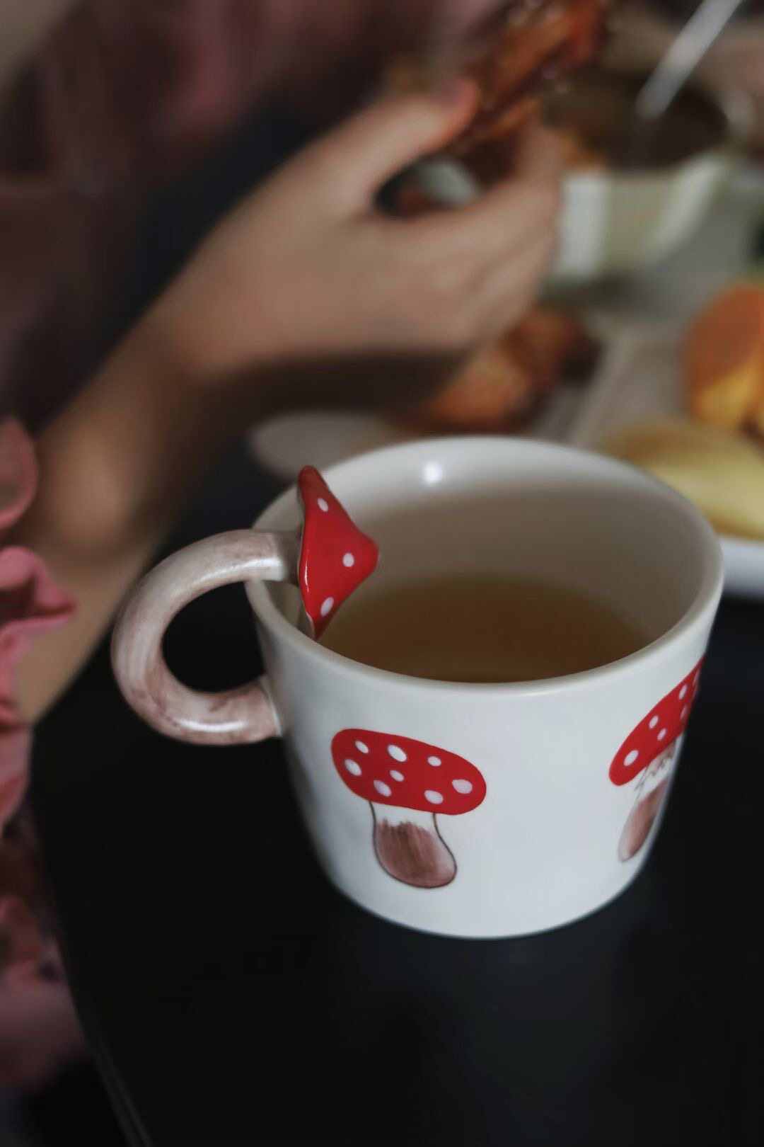 春辰蘑菇花口咖啡杯碟套装景德镇手作陶瓷釉下彩小众精致生日礼物