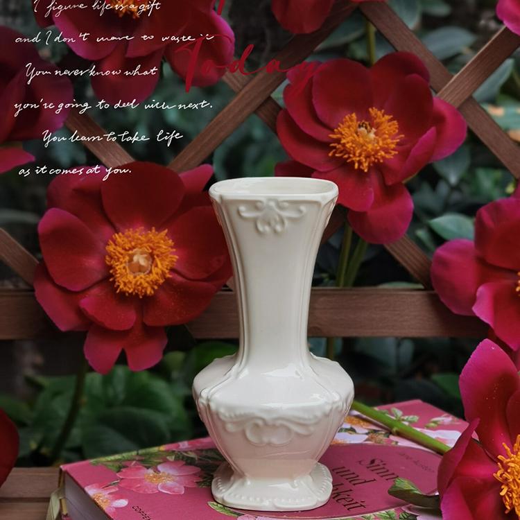 法式轻奢优雅陶瓷象牙浮雕六角花瓶家居水培插鲜花器花大容量摆件