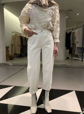 现 韩国东大门 秋冬季 BLEACH 白色加绒厚款九分牛仔裤