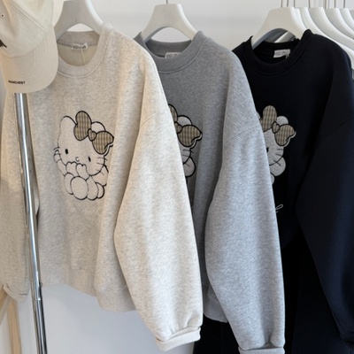 刺绣蝴蝶结小猫加绒韩系卫衣