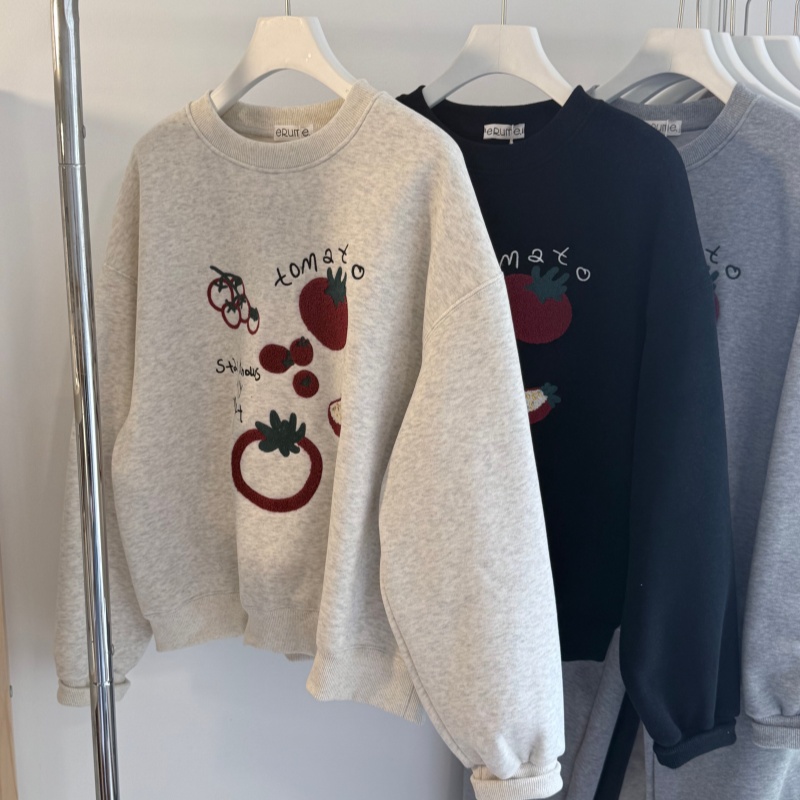 毛巾刺绣西红柿加绒卫衣女