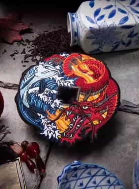 正品现货 MA KOI STORY: THIRD EDITION 龙门锦鲤限量版臂章