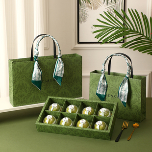 2026清明节青团包装盒6/8粒装蛋黄酥月饼盒高档手提绿豆冰糕礼盒