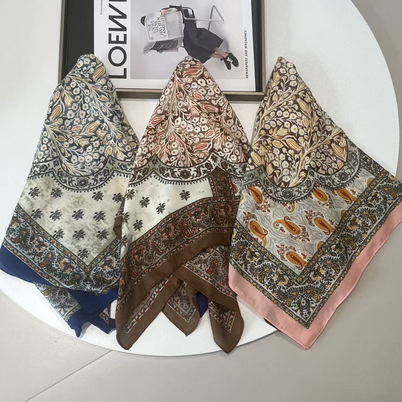 2025新款民族风腰果花方巾